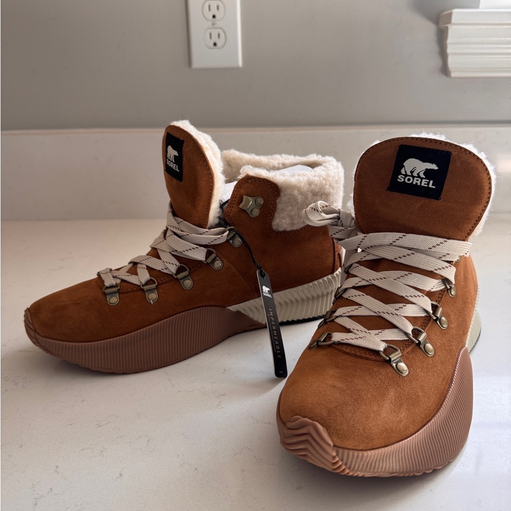 Sorel Women's Brown Winter Boots